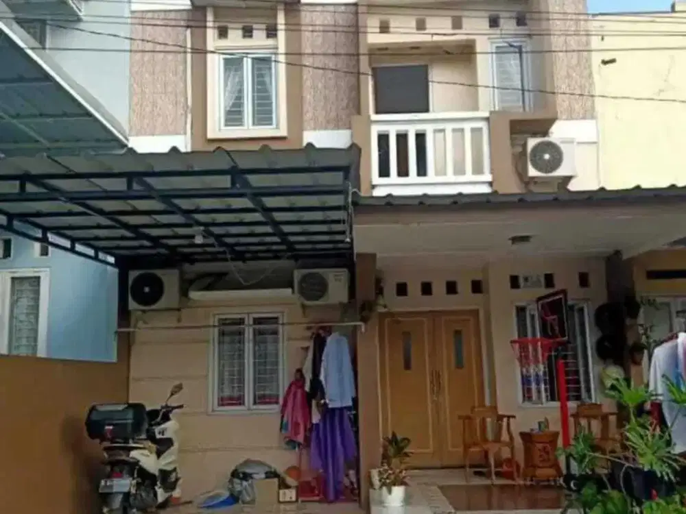 Dijual Rumah 2 Lantai Siap Huni