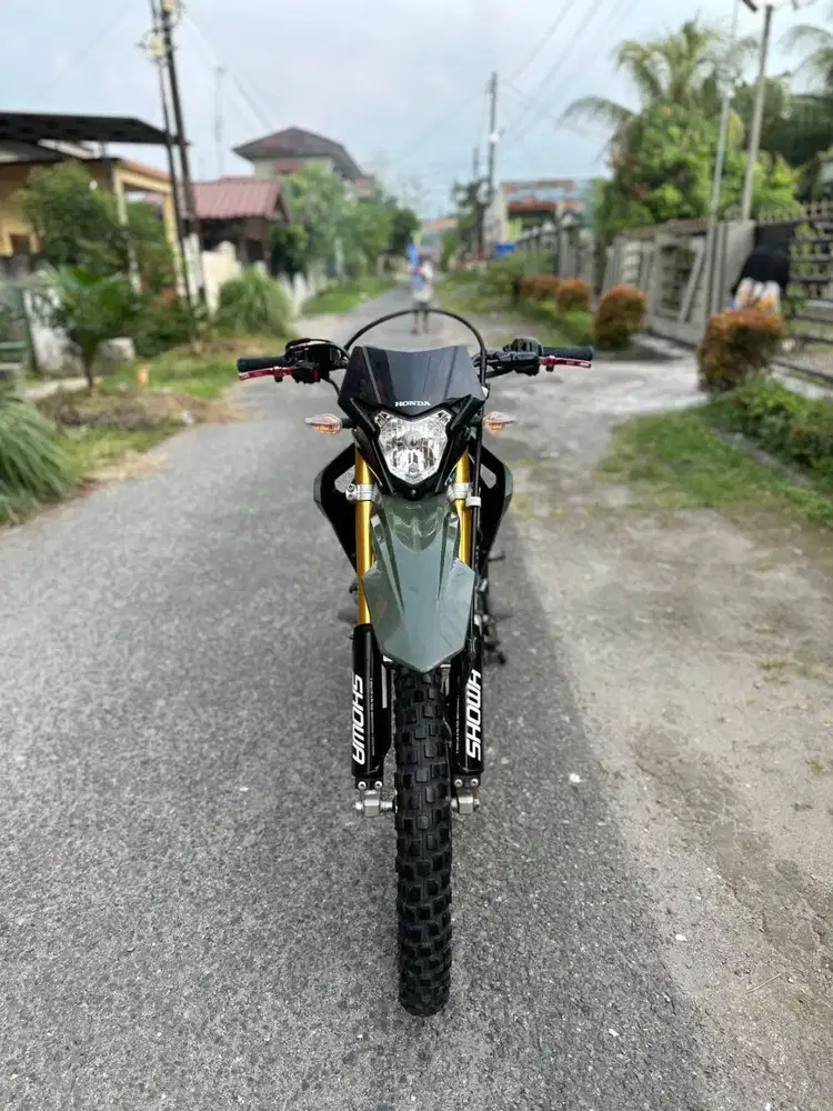 Honda CRF 150L Tahun 2024