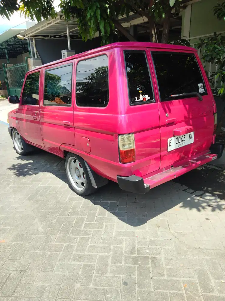 Toyota Kijang 1995 modif luar dalam
