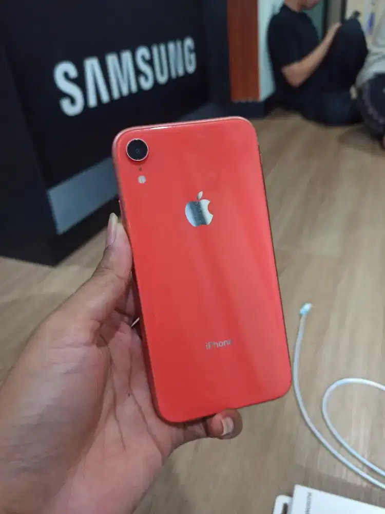 iPhone XR 64Gb (Inter permanen sinyal)