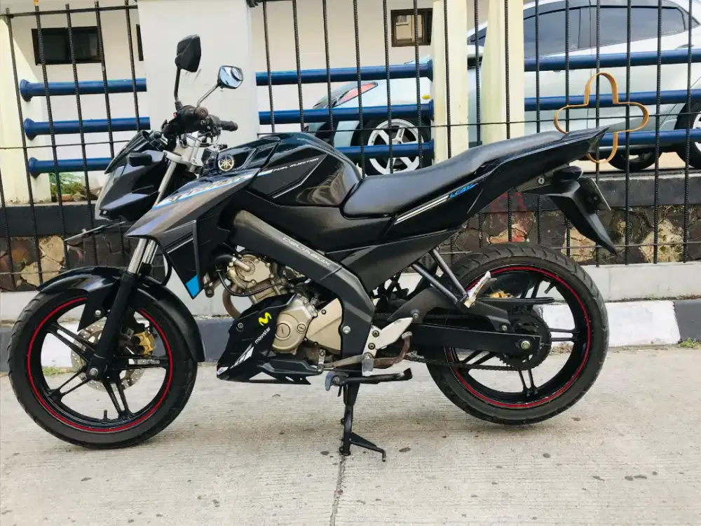 Yamaha Vixion advance Tahun 2015