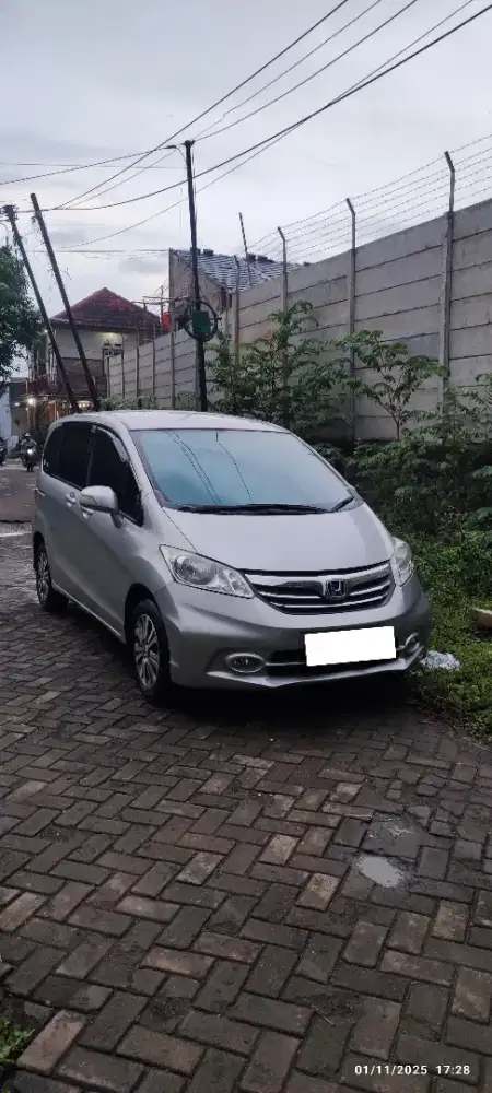 Honda Freed psd 2014