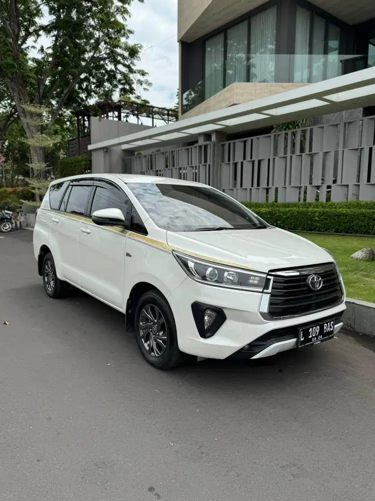 Innova Reborn 2.0 V Luxury 2021 Limited