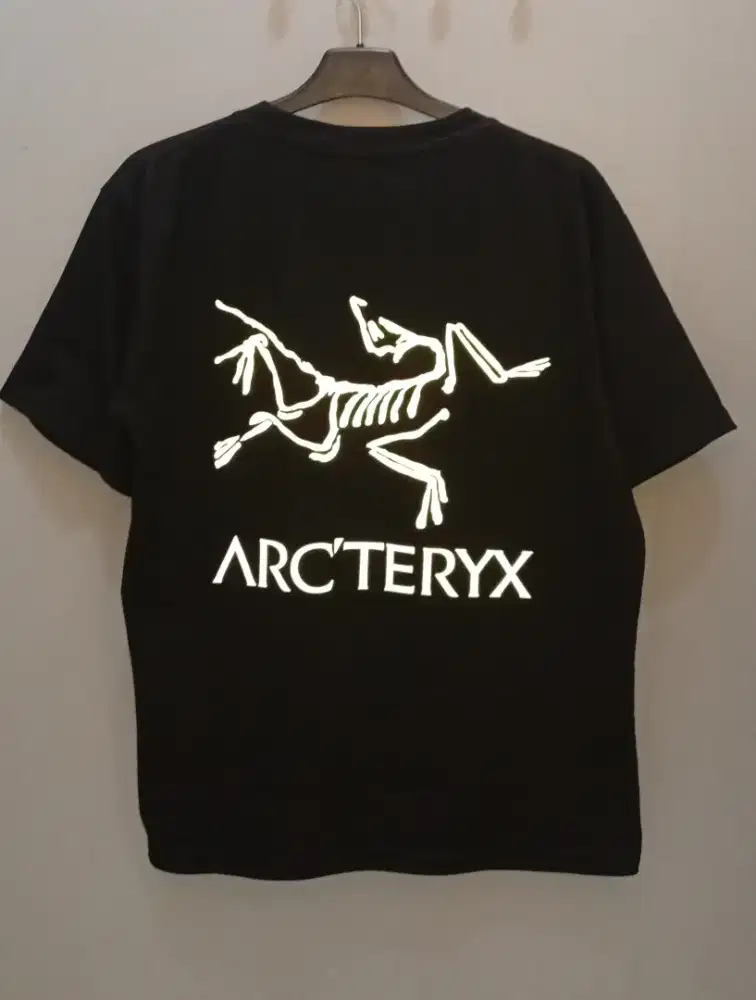 ARC'TERYX LOGO REFLECTIVE T-SHIRT BLACK