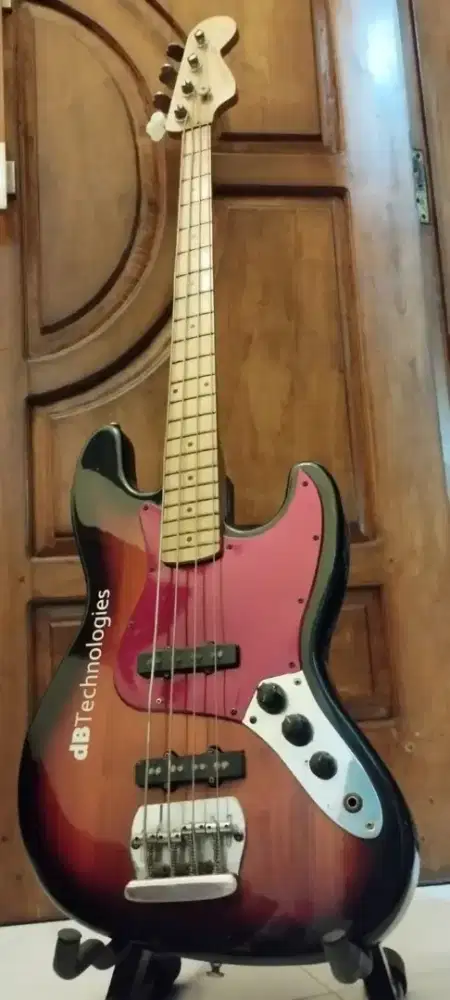Jual Gitar Bass