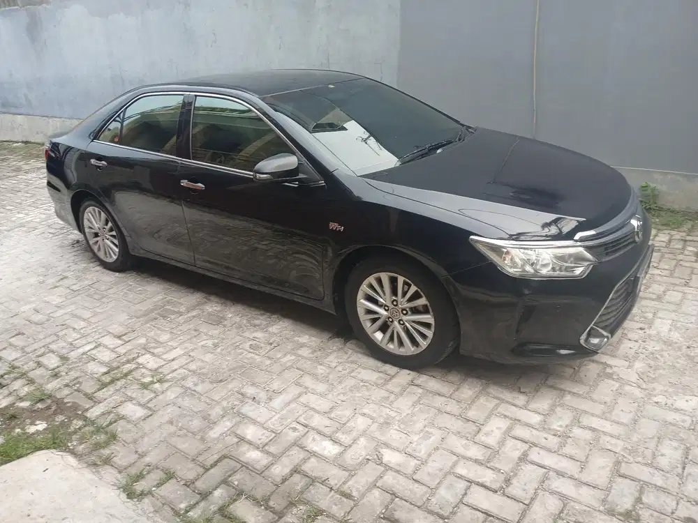 Toyota Camry 2015 Bensin