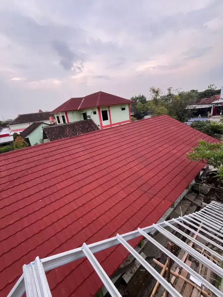 atap rumah rangka baja ringan genteng metal pasir