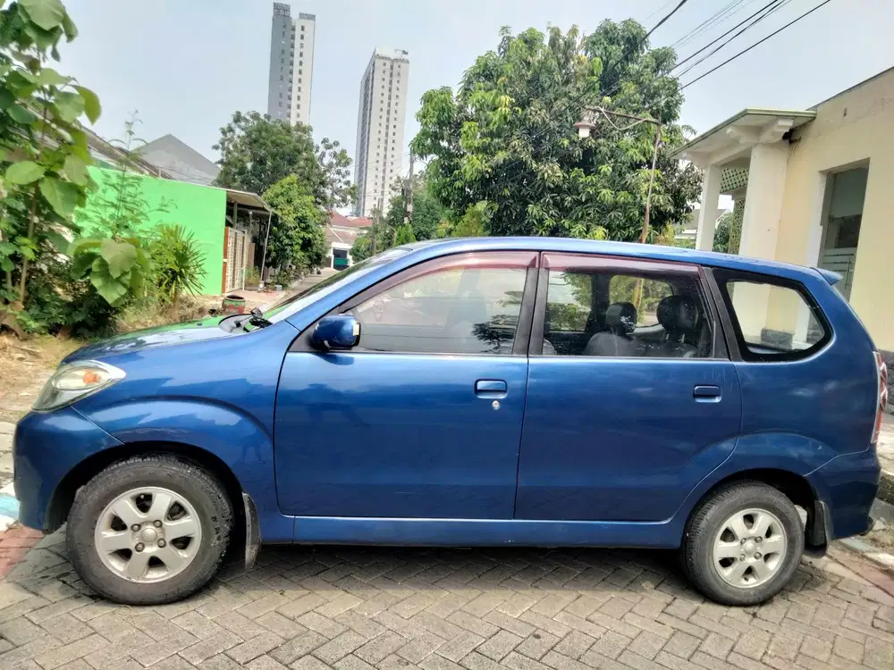 Toyota Avanza 2005 Bensin
