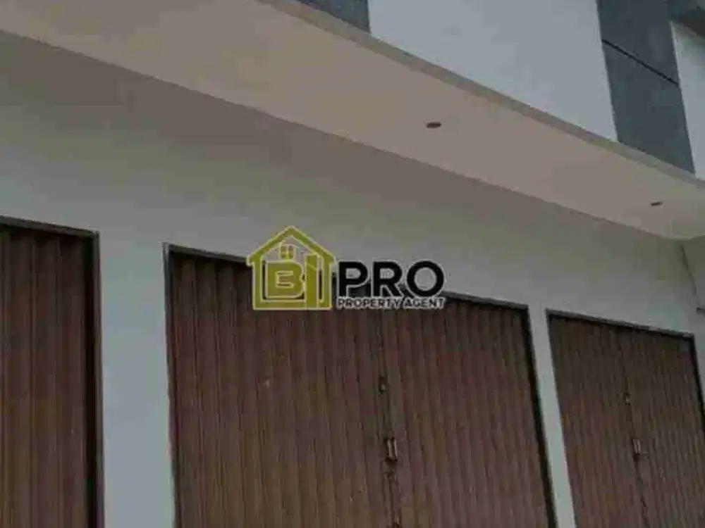 Ruko disewakan, posisi sangat strategis pinggir jalan raya