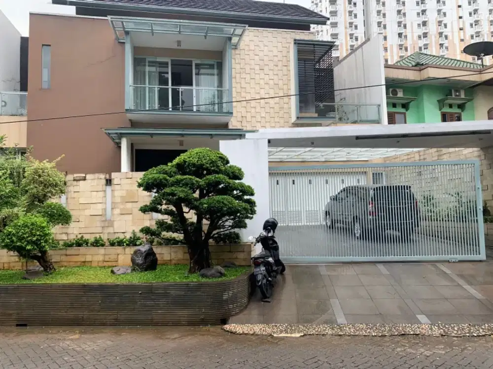 Dijual Cepat Rumah Mewah area Century dkt Galaxy Bekasi Selatan