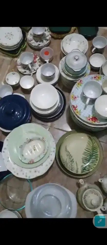 djual krna mau kurangin barang no minus msih bagus smua