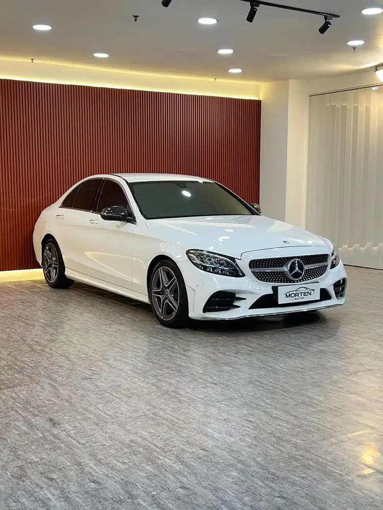 Mercedes C 200 Final Edition2021 odo 32 Ribuan