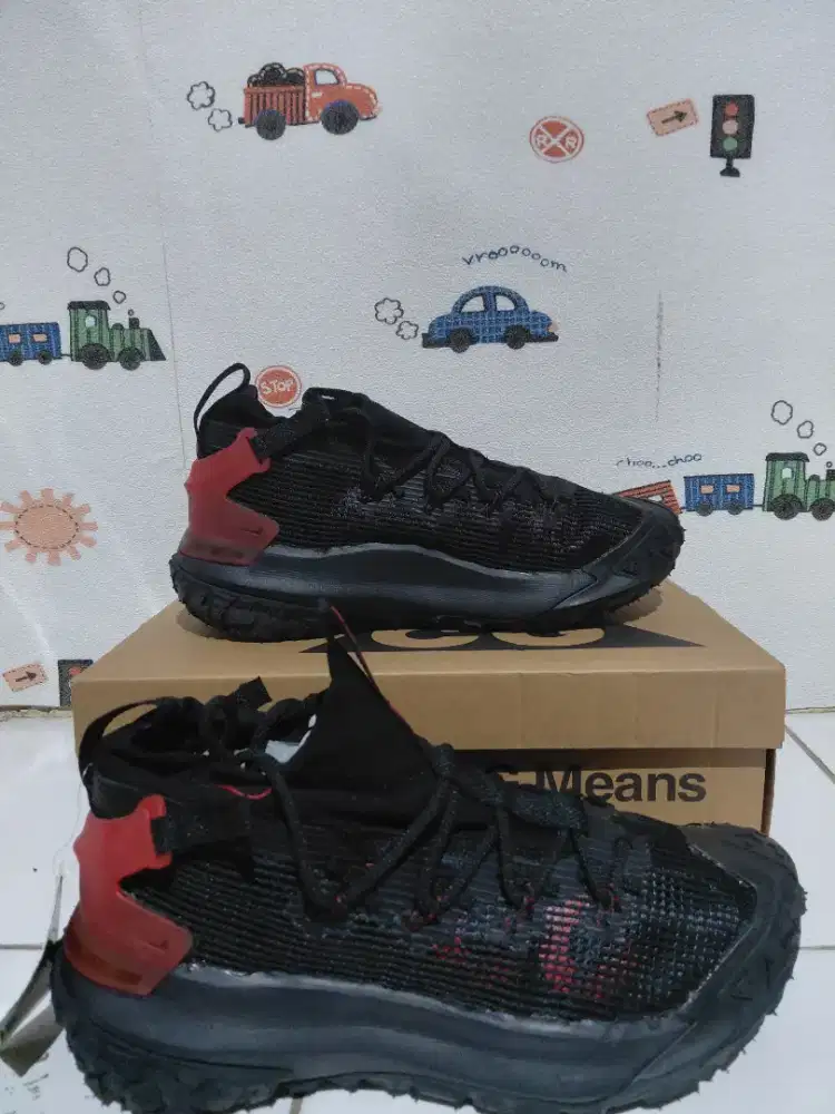 Sepatu nike acg mountain black