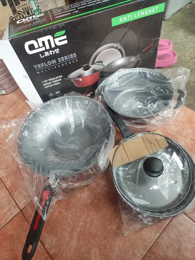 QME peralatan masak set