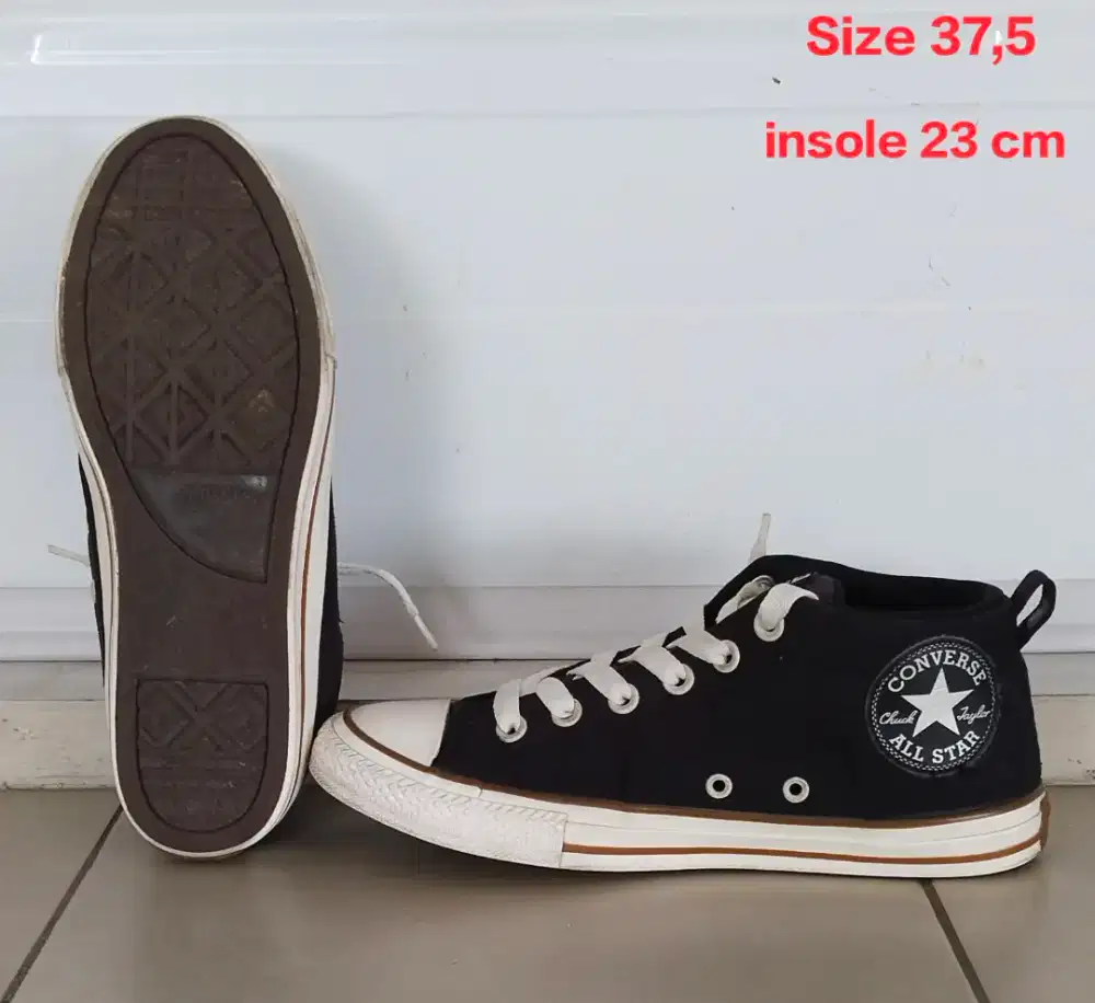 Sepatu converse original second size 37,5