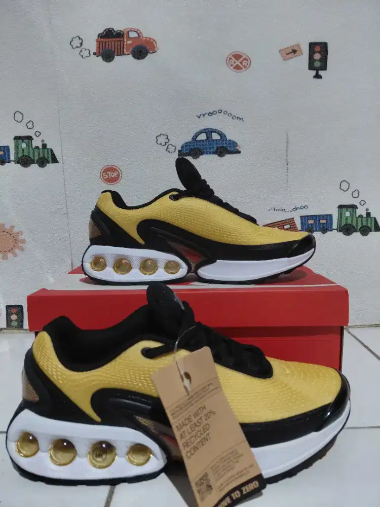 Nike airmax 2090 yellow