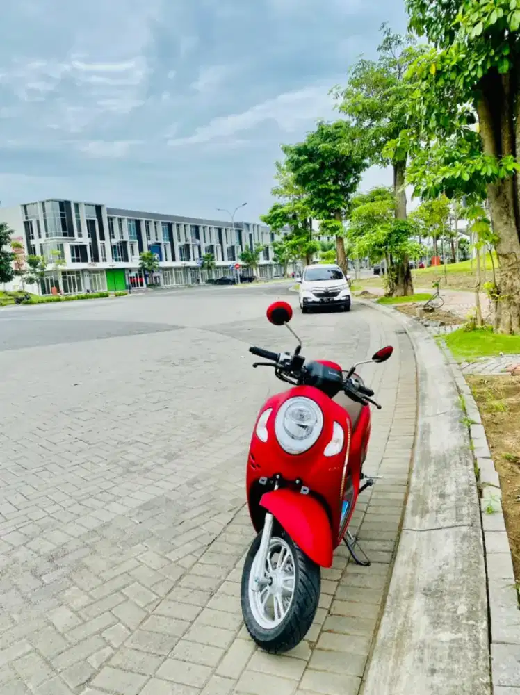 Jual honda scoopy stylish warna merah