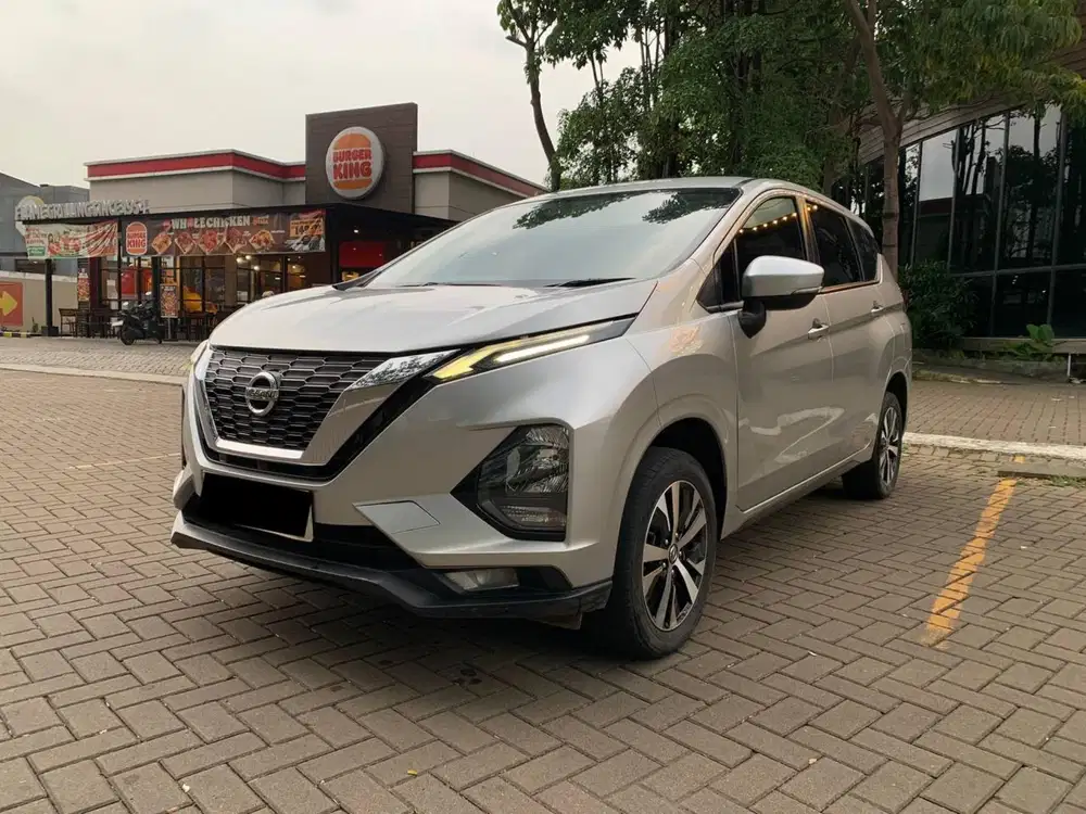 [ TERAWAT ] NISSAN LIVINA 1.5 VE AT MATIC 2022 SILVER