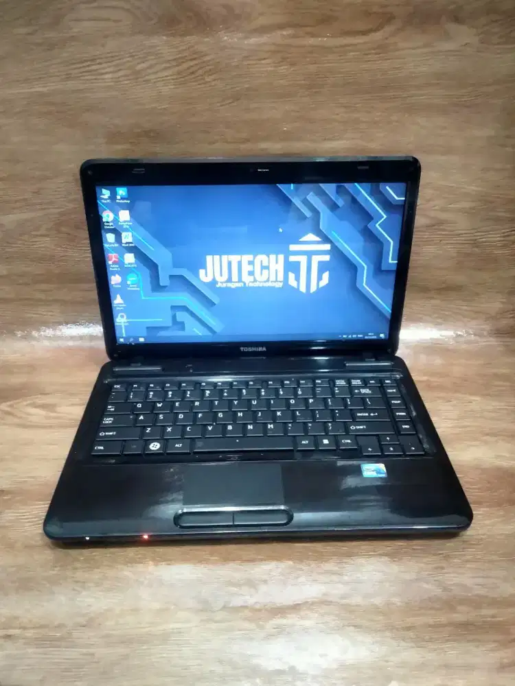 Laptop Toshiba Core i3 Ram 8GB bonus Mouse Baru Siap pakai