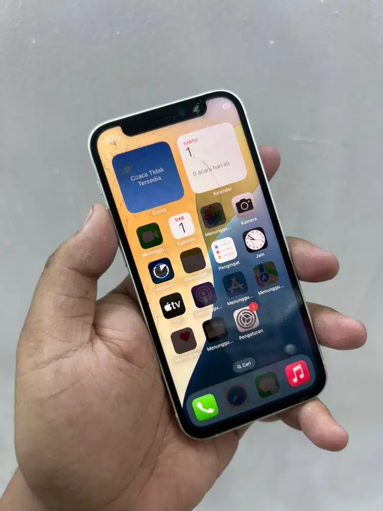 Iphone 12 mini 64GB Hp dus aja mines baca deskrip