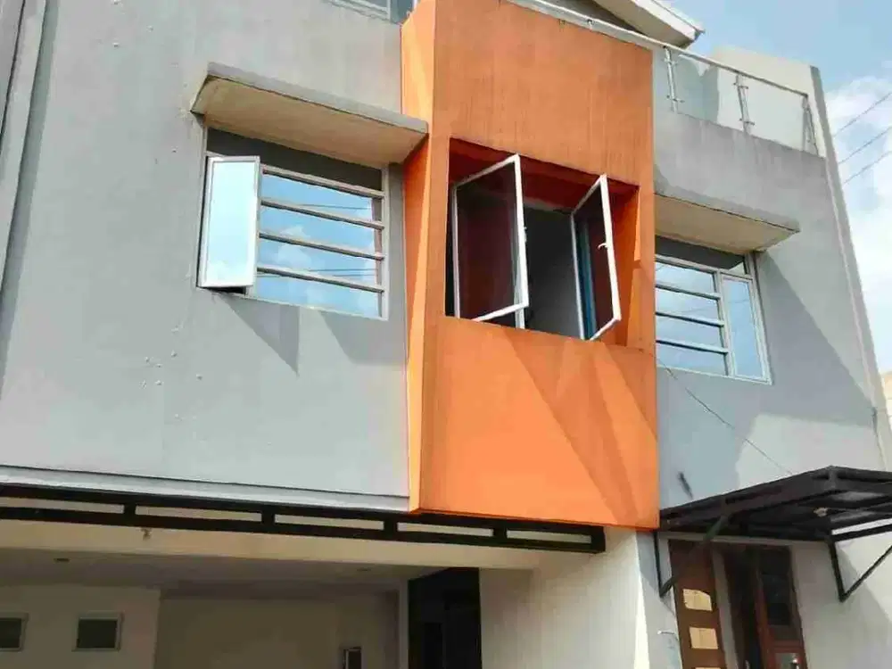 DP 0% & Free Biaya KPR! Rumah 3 Lantai Mewah + Rooftop di Sukmajaya Depok. Strategis, Dekat Tol!