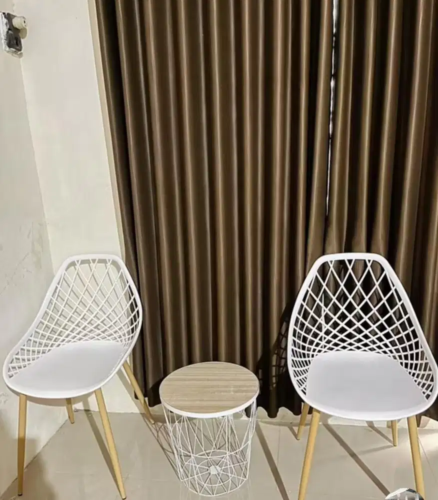 Kursi set informa second like new