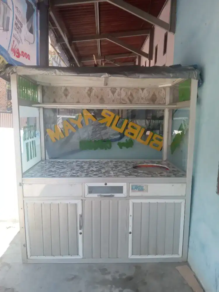 Gerobak bekas bubur ayam