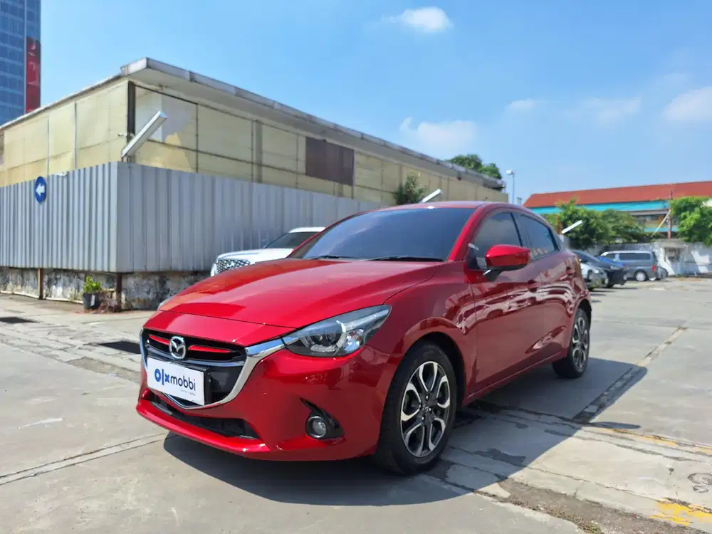 Pajak Panjang - Mazda 2 1.5 Bensin-AT 2016