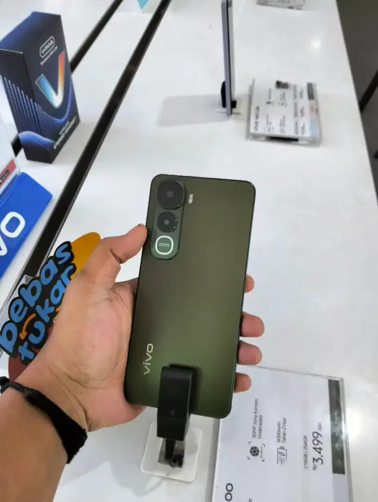 READY VIVO Y400 8/256 GARANSI RESMI VIVO INDONESIA.