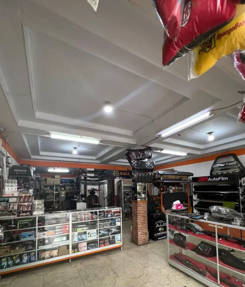 Dibutuhan teknisi kaca film dan audio