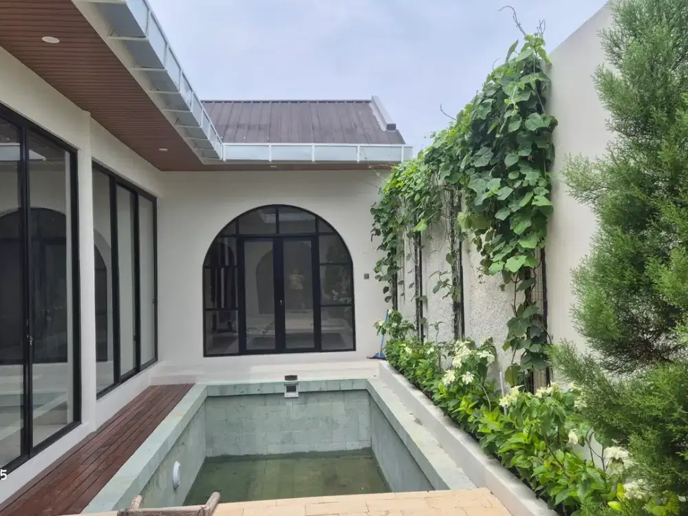 For Sale / Lease Brand New 3 Bedrooms Villa in Puri Gading, Jimbaran