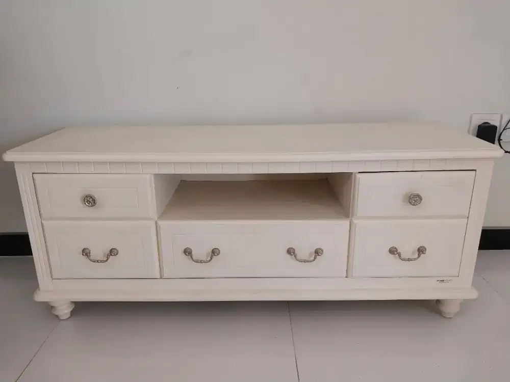 Jual Meja TV Ifurniholic tipe Amandla