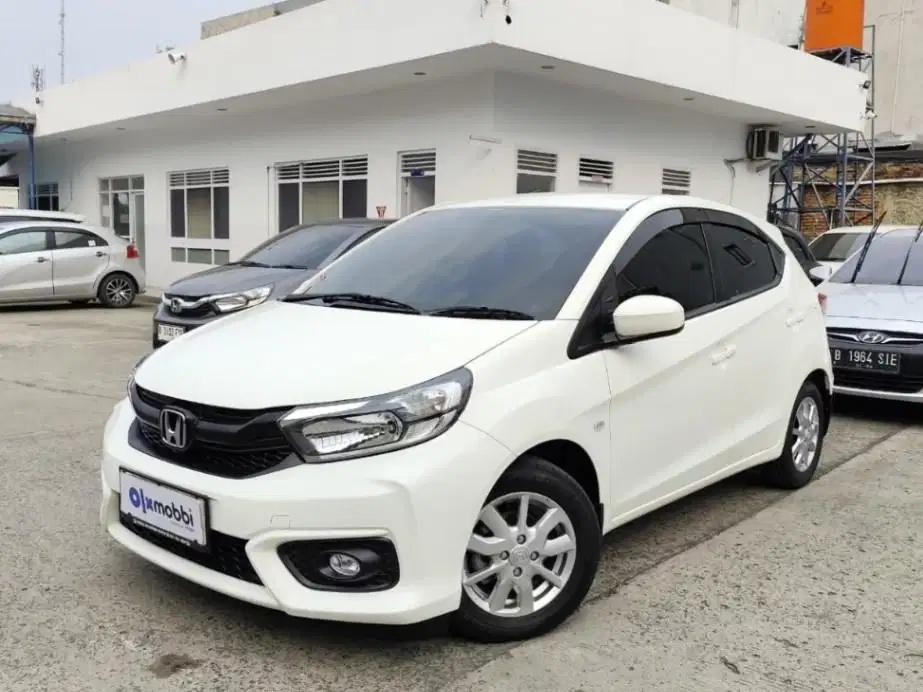 Pajak Panjang - Honda Brio Satya 1.2 E Bensin-AT 2023