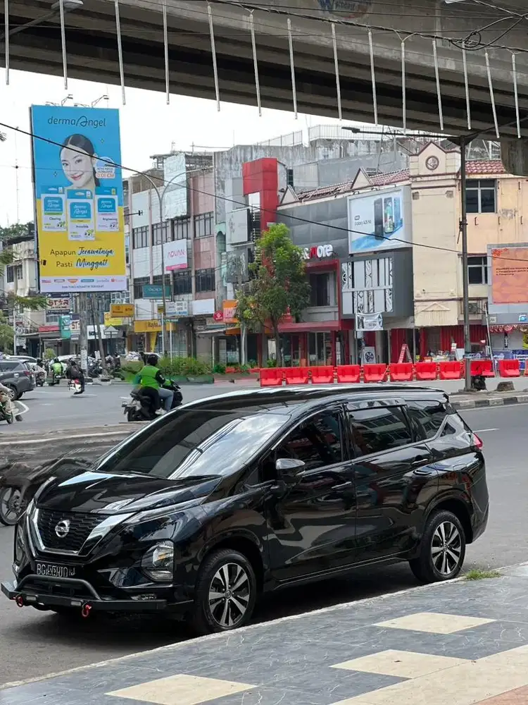 Jual cepat mobil livina