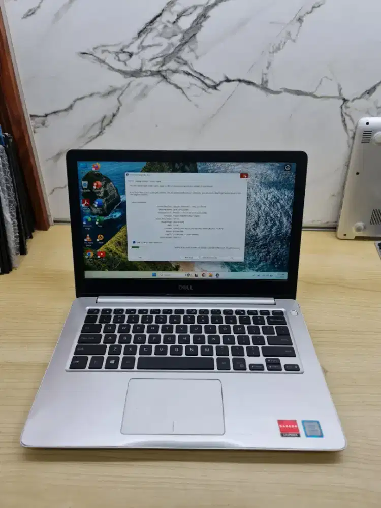 Dell Inspiron 5370, Core i5 gen 8, Ram 8gb, ssd 256gb, layar 13 inch