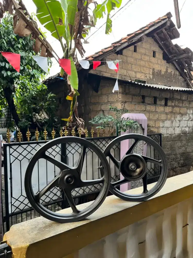 Velg Ori Honda Beat Esp Fi K44 2015 R14 Warna Hitam