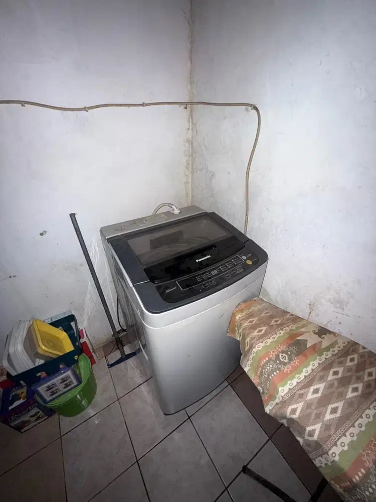 Mesin cuci panasonic tabung atas