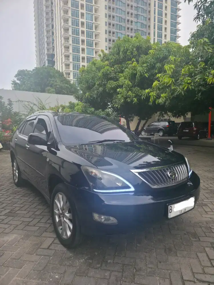 Dijual Toyota Harrier 2.4 AT 2009 km.130rban