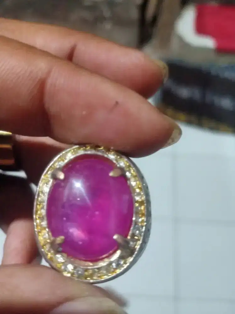 Batu Ruby natural