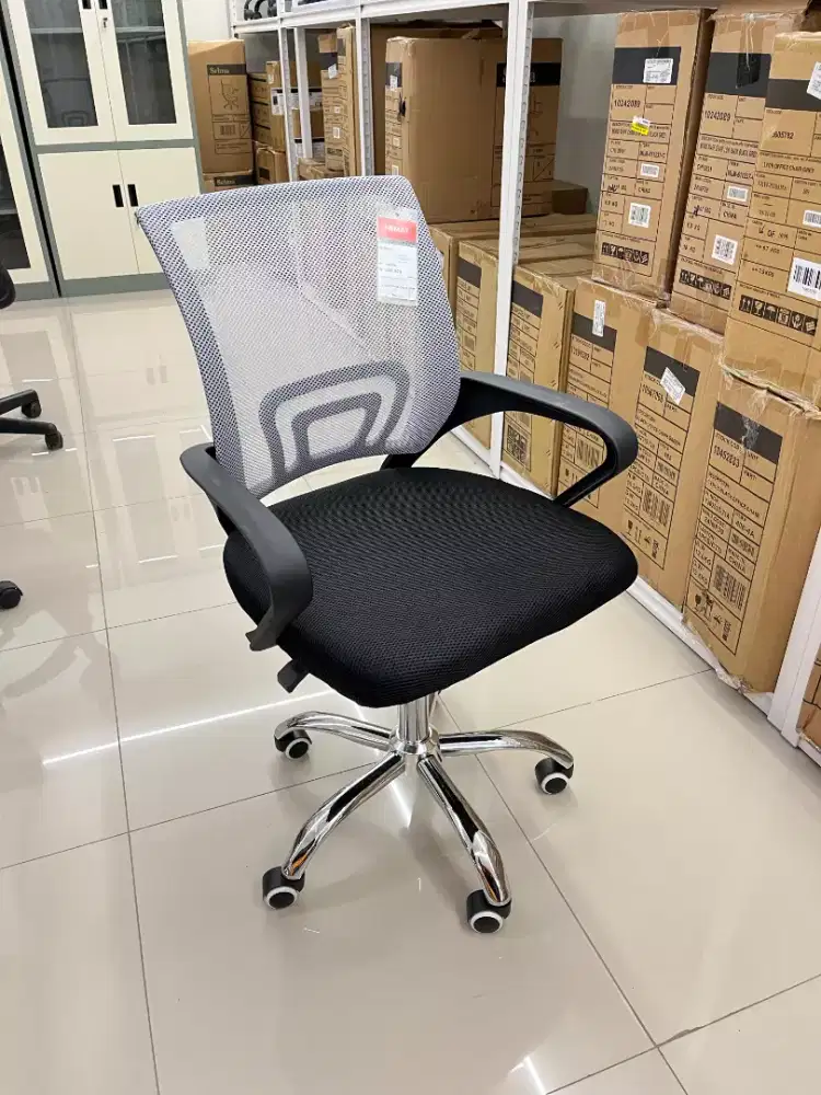 Kursi kantor cuma 300rban