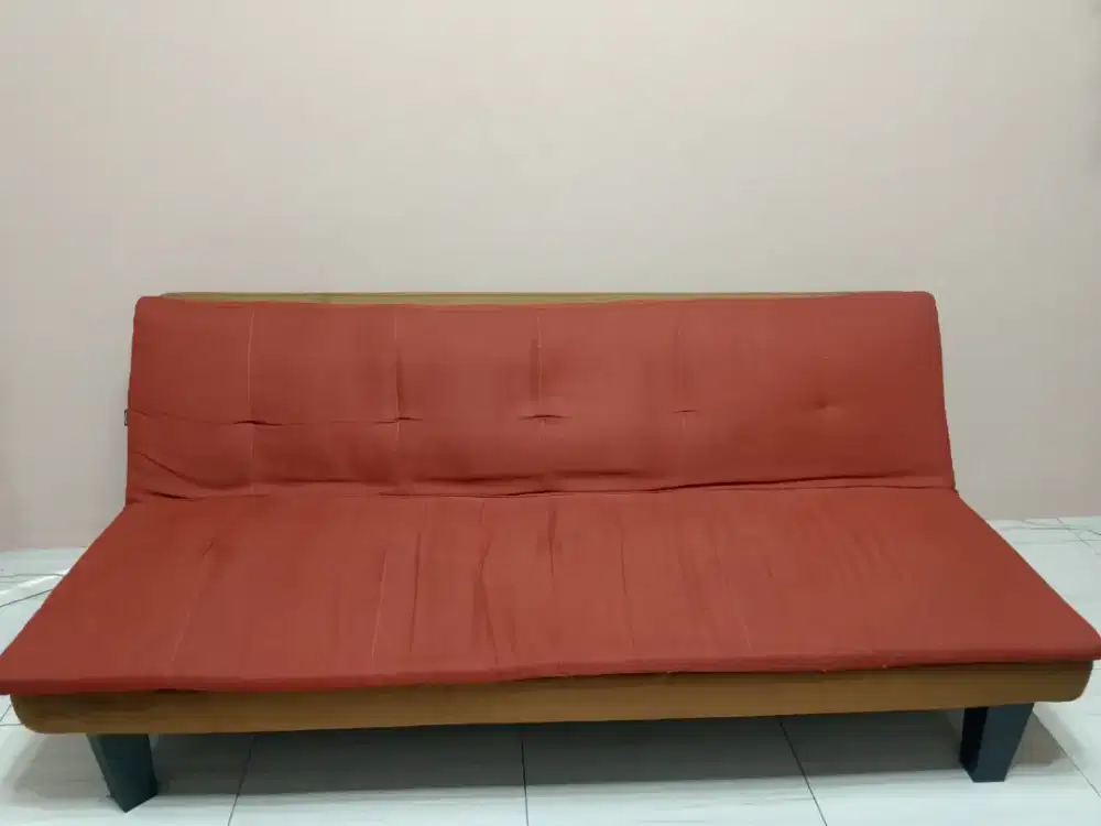 Kursi bekas sofabed