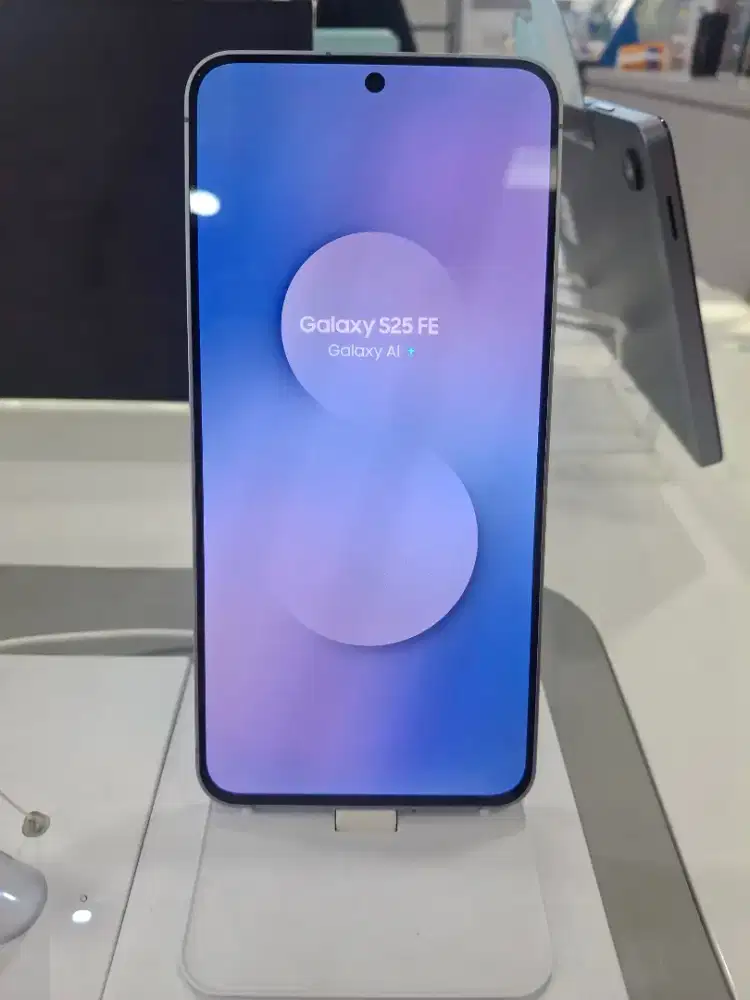 BARU SEGEL! Samsung Galaxy S25 FE 5G (8/256GB) - Garansi Resmi SEIN!