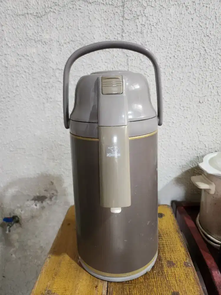 termos zojirushi 3lt