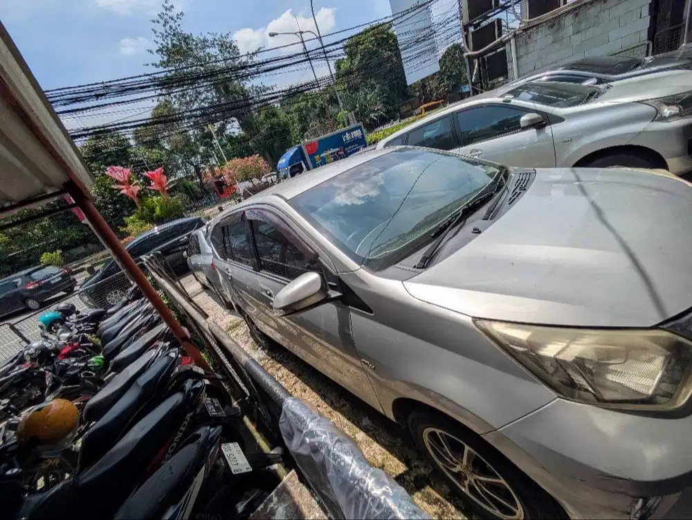 CALYA 1.2E AT 2017 1200CC SILVER