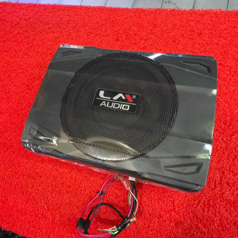 Subwoofer Kolong Aktif LM AUDIO LM-80S Subwoofer LM AUDIO 8 in