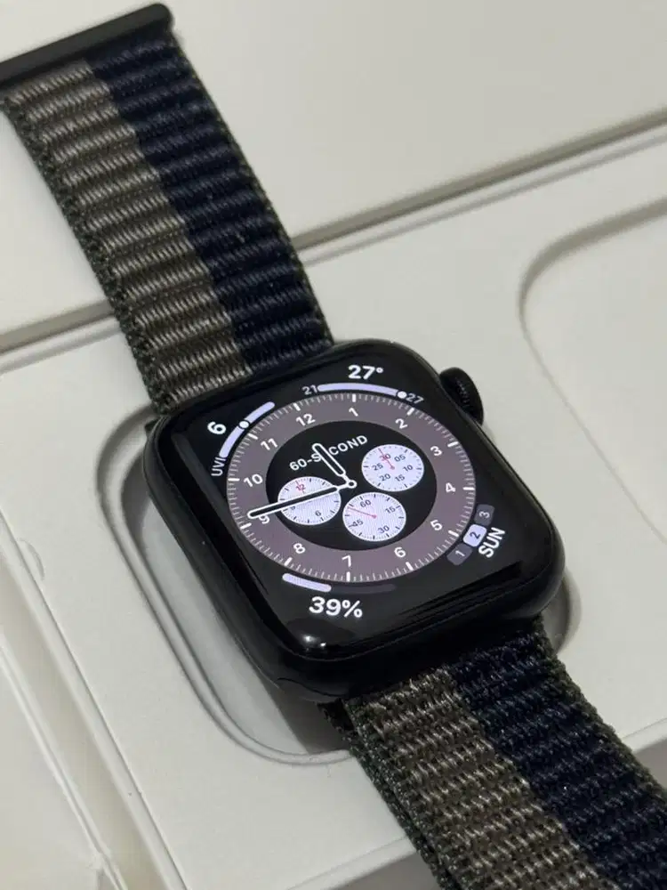 Apple Watch SE Gen 2 40mm Midnight Fullset