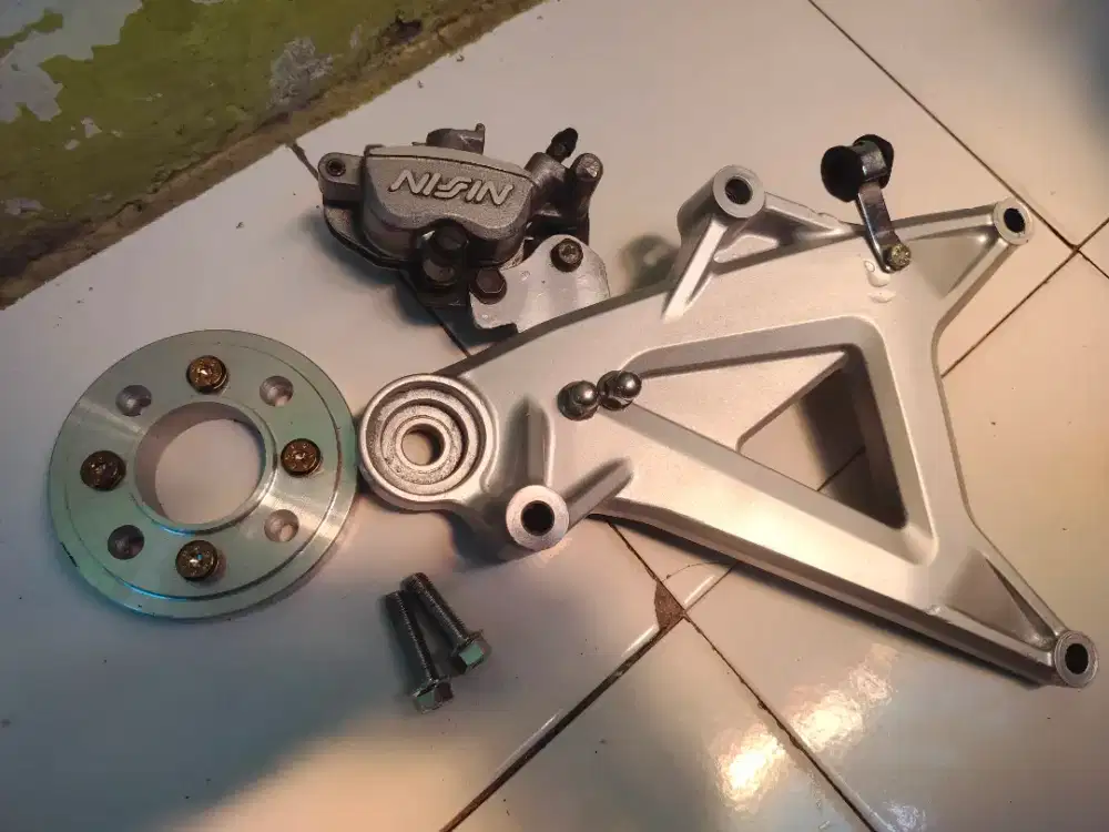 Jual arm kaliper adaptor