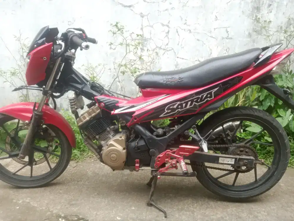 Suzuki Satria FU