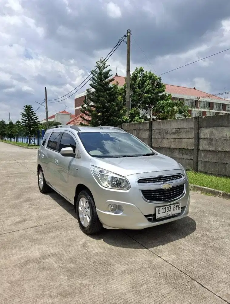 CHEVROLET SPIN 1.5 LTZ AT 2013 TGN1 ANGSRN 1,8JT