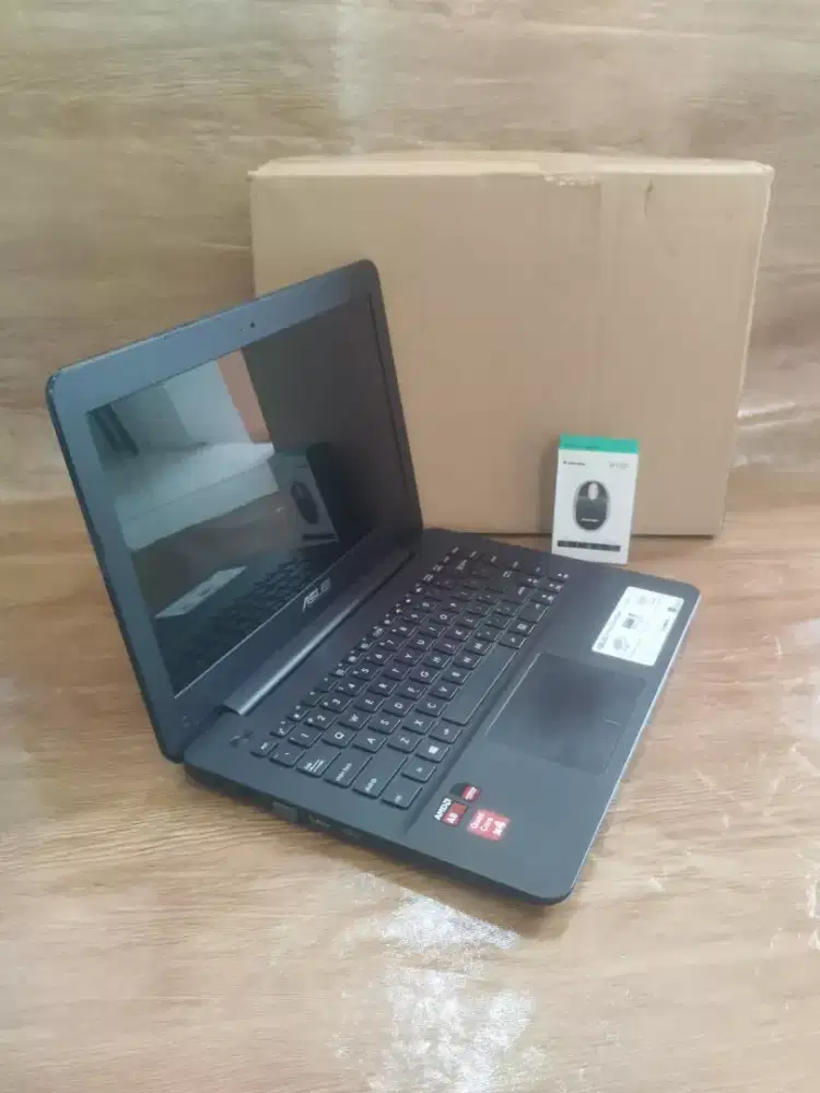 Laptop Asus X454Y Slim Ram 12GB bonus Mouse baru Siap pakai